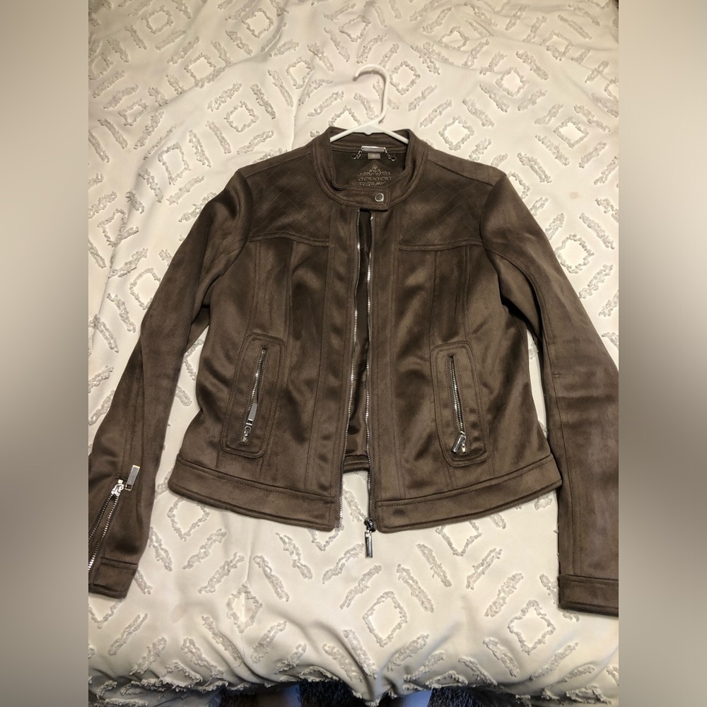 JouJou Brown Jacket Size Large NEVER WORN